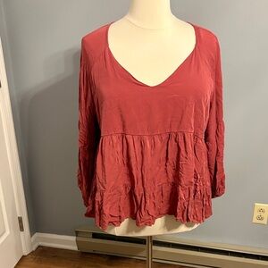ANDREE BY UNIT Rosewood V-Neck Ruffled Peplum Tunic